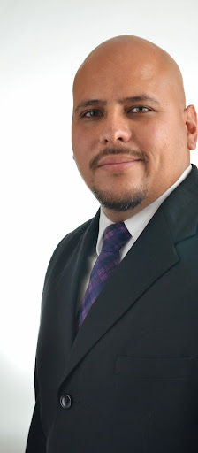 Carlos Cervantes Photo 9