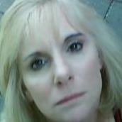 Renae Reynolds Photo 4