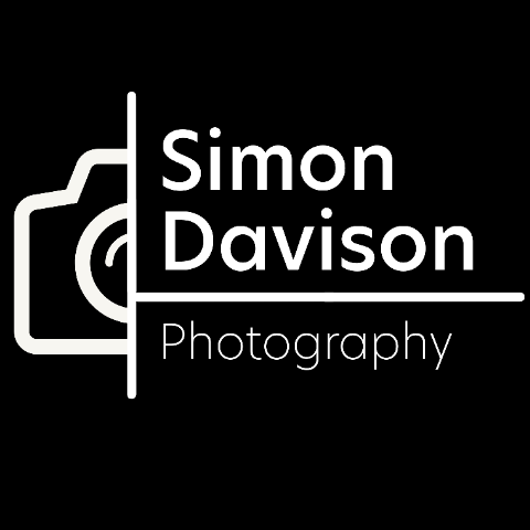 Simon Davison Photo 8