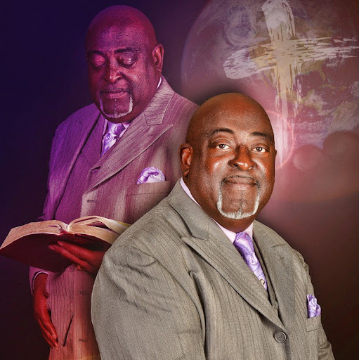Frank Moore Photo 16