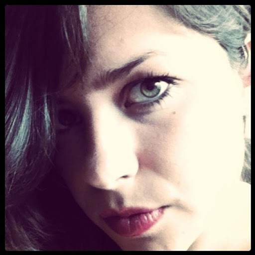 Ana Cervantes Photo 12