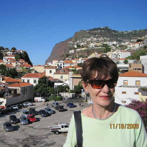 Joan Bloom Photo 12