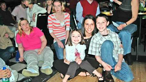 Beth Mitchell Photo 42