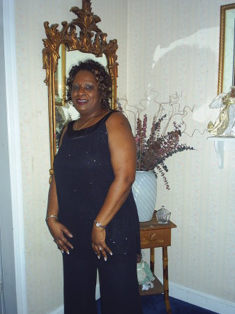 Brenda Robinson Photo 24