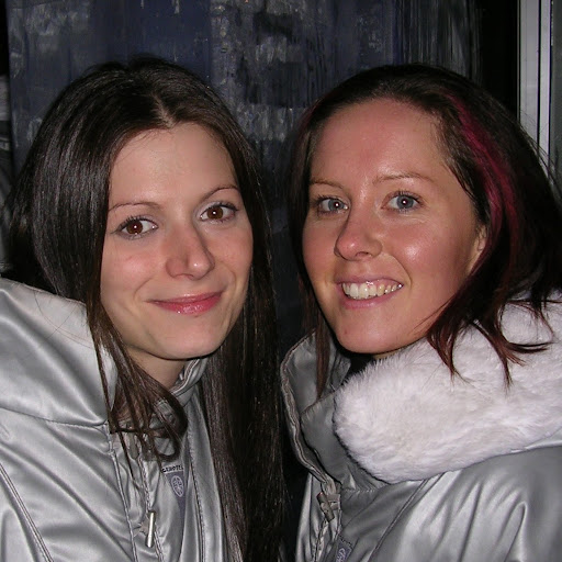 Louise Darling Photo 9