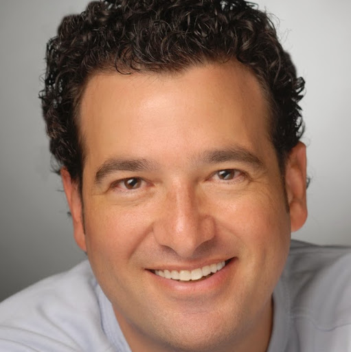 Daniel Levine Photo 23