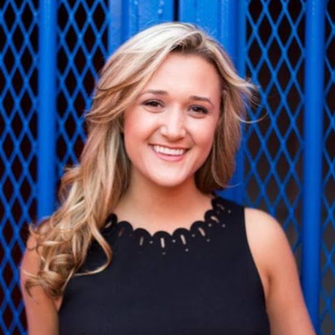 Rachel Andrews Photo 15