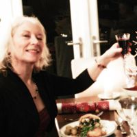 Rose East Photo 8