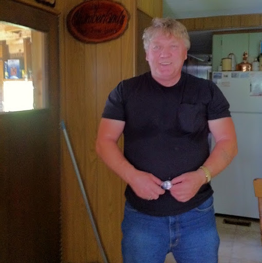 Gary Lindstrom Photo 11