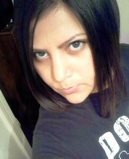 Eva Arellano Photo 9