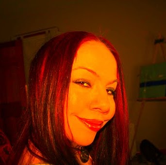 Michelle Linden Photo 11