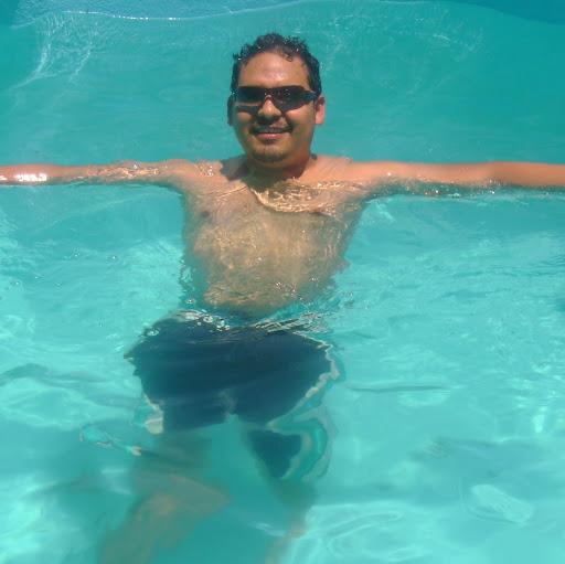 Homero Gonzalez Photo 11