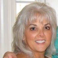 Lori Rains Photo 10