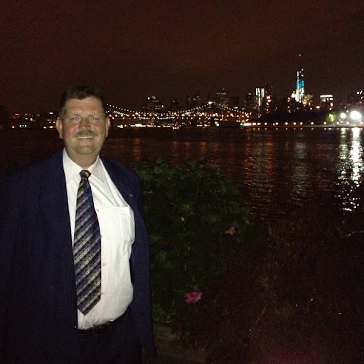 Robert Toomey Photo 9