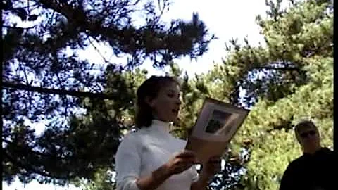 Deanna Strong Photo 26