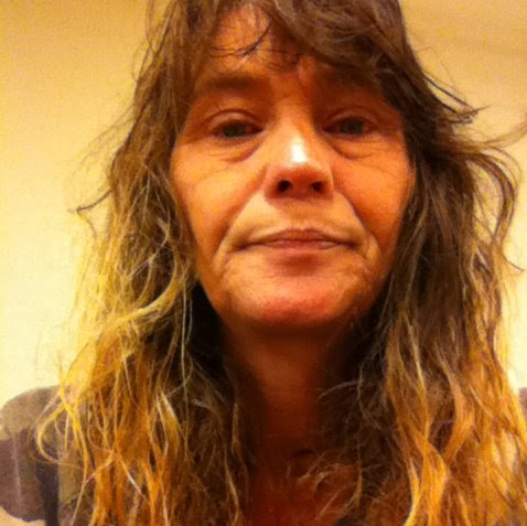 Lisa Hendon Photo 5