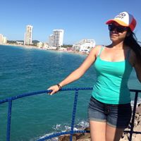 Claudia Vazquez Photo 6