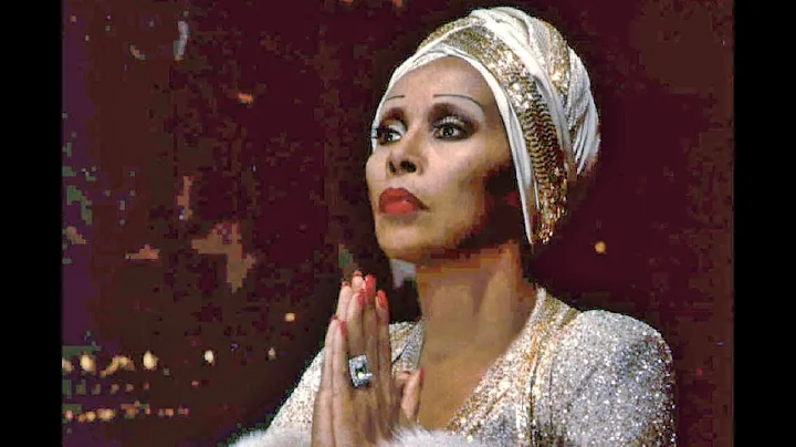 Diahann Smith Photo 13