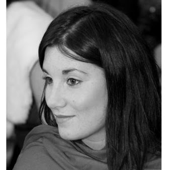 Caroline Hughes Photo 15