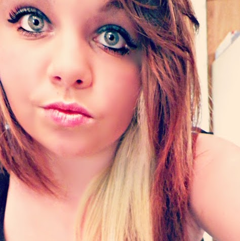 Courtney Denham Photo 12
