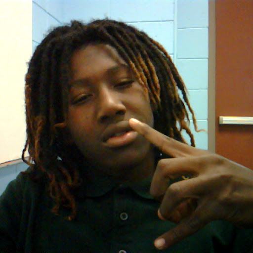 Dominick Lewis Photo 11