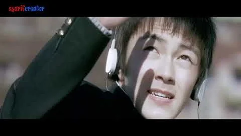 Yui Lau Photo 15