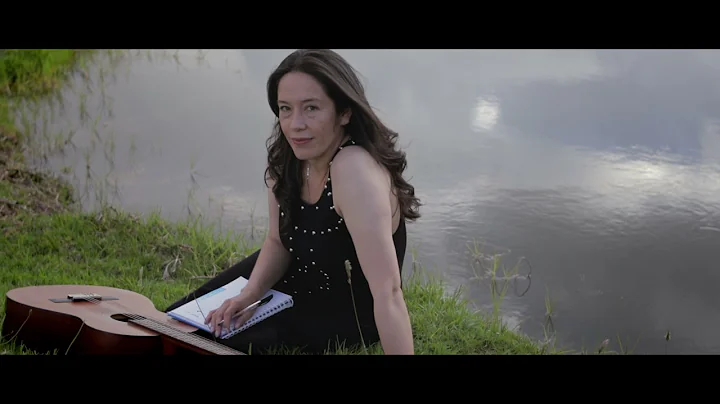 Diana Ovalle Photo 22