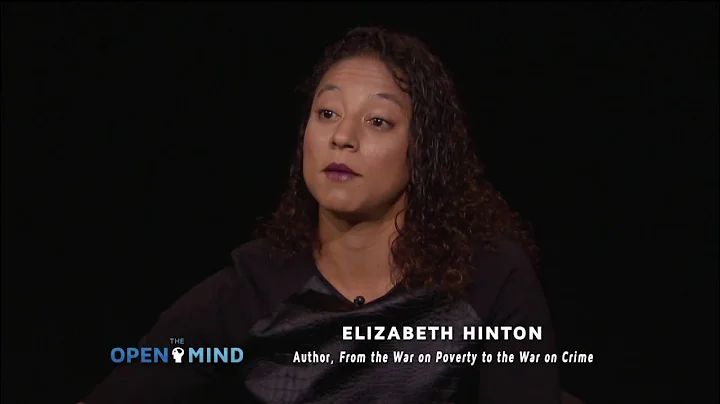 Elizabeth Hinton Photo 34