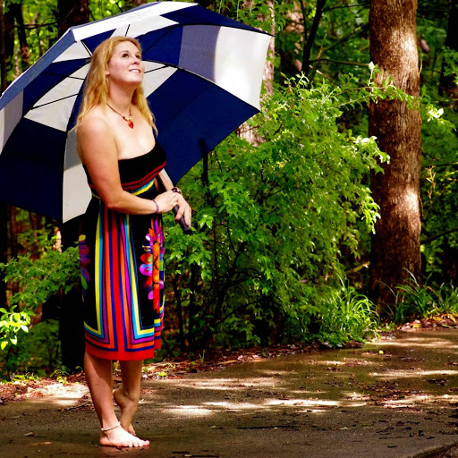 Laura Mccoy Photo 11