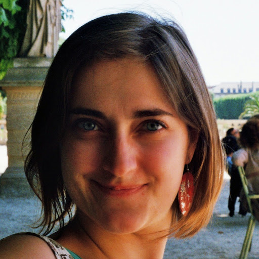 Louise Muller Photo 10