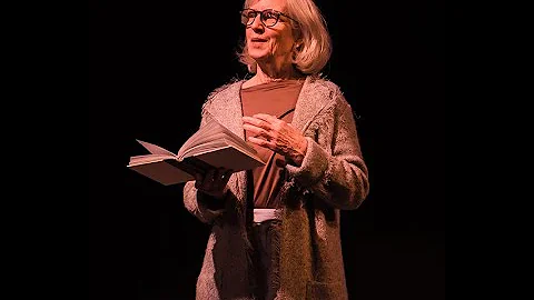 Joan Popham Photo 6