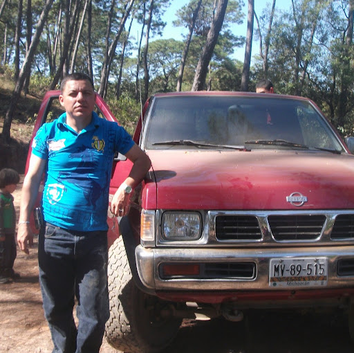 Alfonso Pacheco Photo 17