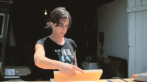 Julie Goldstein Photo 38