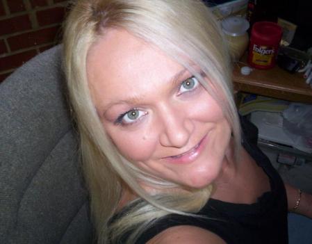 Leslie Carter Photo 19