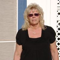 Paula Tyler Photo 2