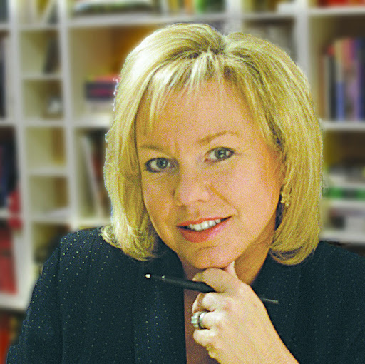 Laurie Douglas Photo 15
