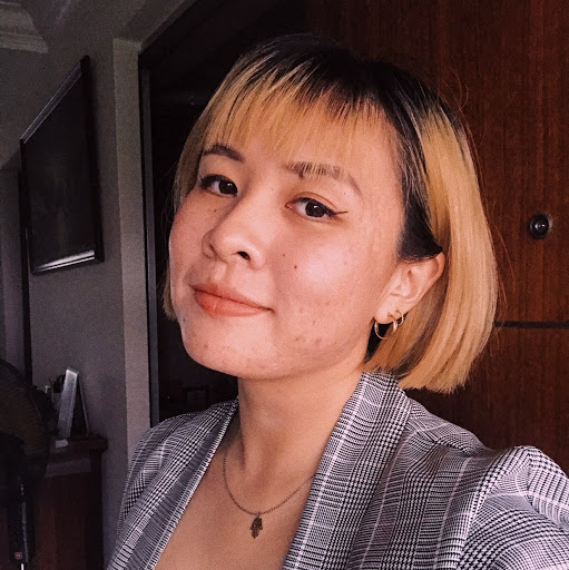 Debbie Ng Photo 16