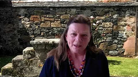 Catherine Mead Photo 25