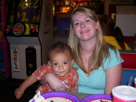 Tiffany Schultz Photo 17