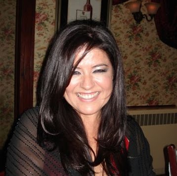 Esther Tapia Photo 13