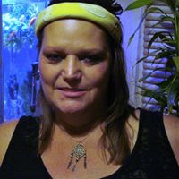 Dena Hayes Photo 8