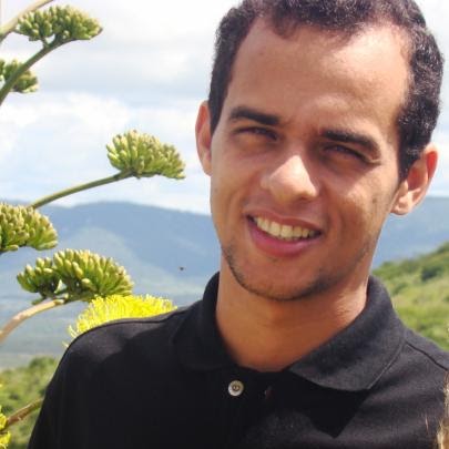Miguel Luciano Photo 15