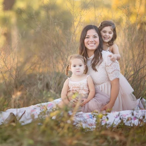 Lisa Peters Photo 18