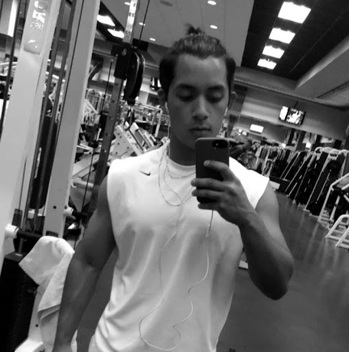 Alvaro Valdivia Photo 15