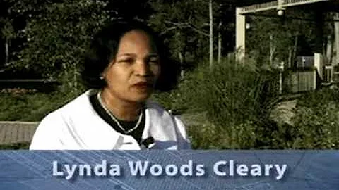 Lynda Woods Photo 23