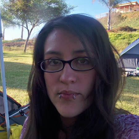 Ruth Flores Photo 13