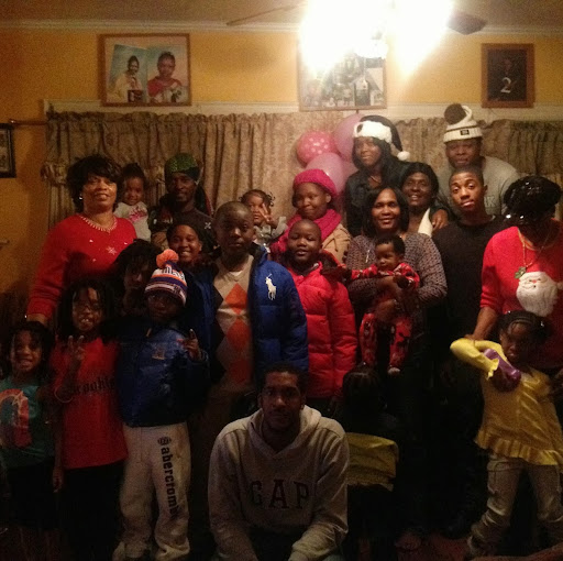 Dionne Wright Photo 13