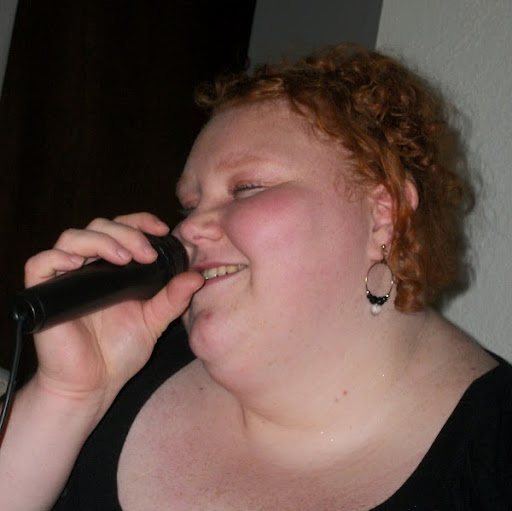 Amber Fulmer Photo 10