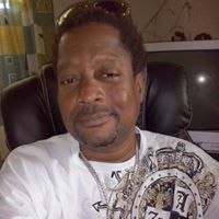 Desmond Francis Photo 6