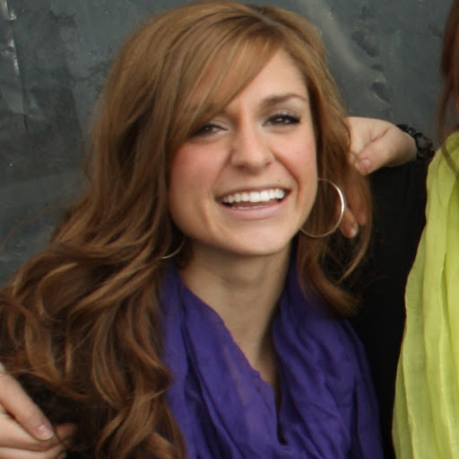 Amelia Brown Photo 17
